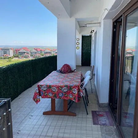 Medaria Residence